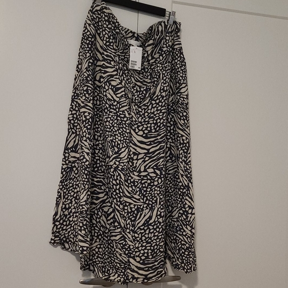 Brand new with tags H&M Maternity Skirt - Picture 1 of 5